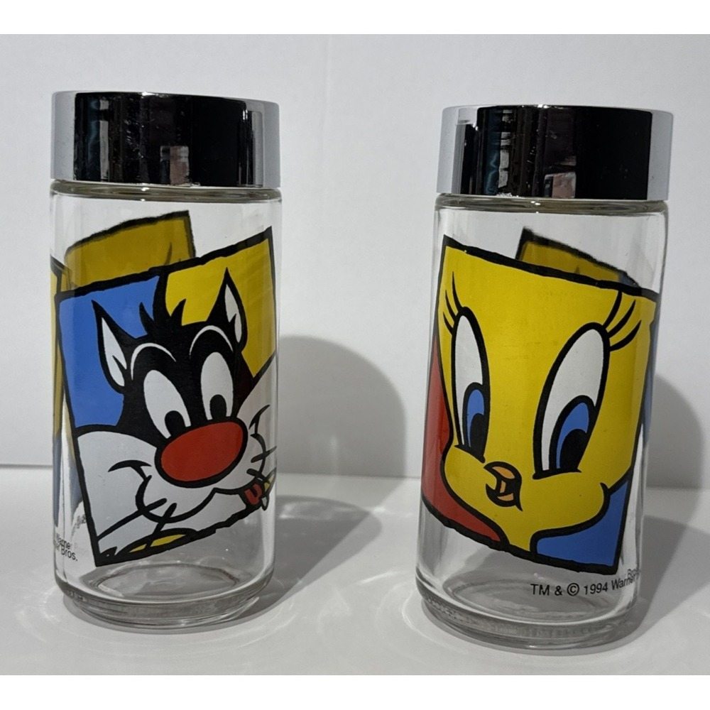 TWEETY & SYLVESTER CLEAR GLASS SALT & PEPPER SHAKERS VTG